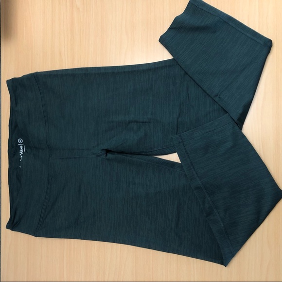 !LAST DAY!  Outdoor voices techsweat 7/8 flex XL - Picture 2 of 7